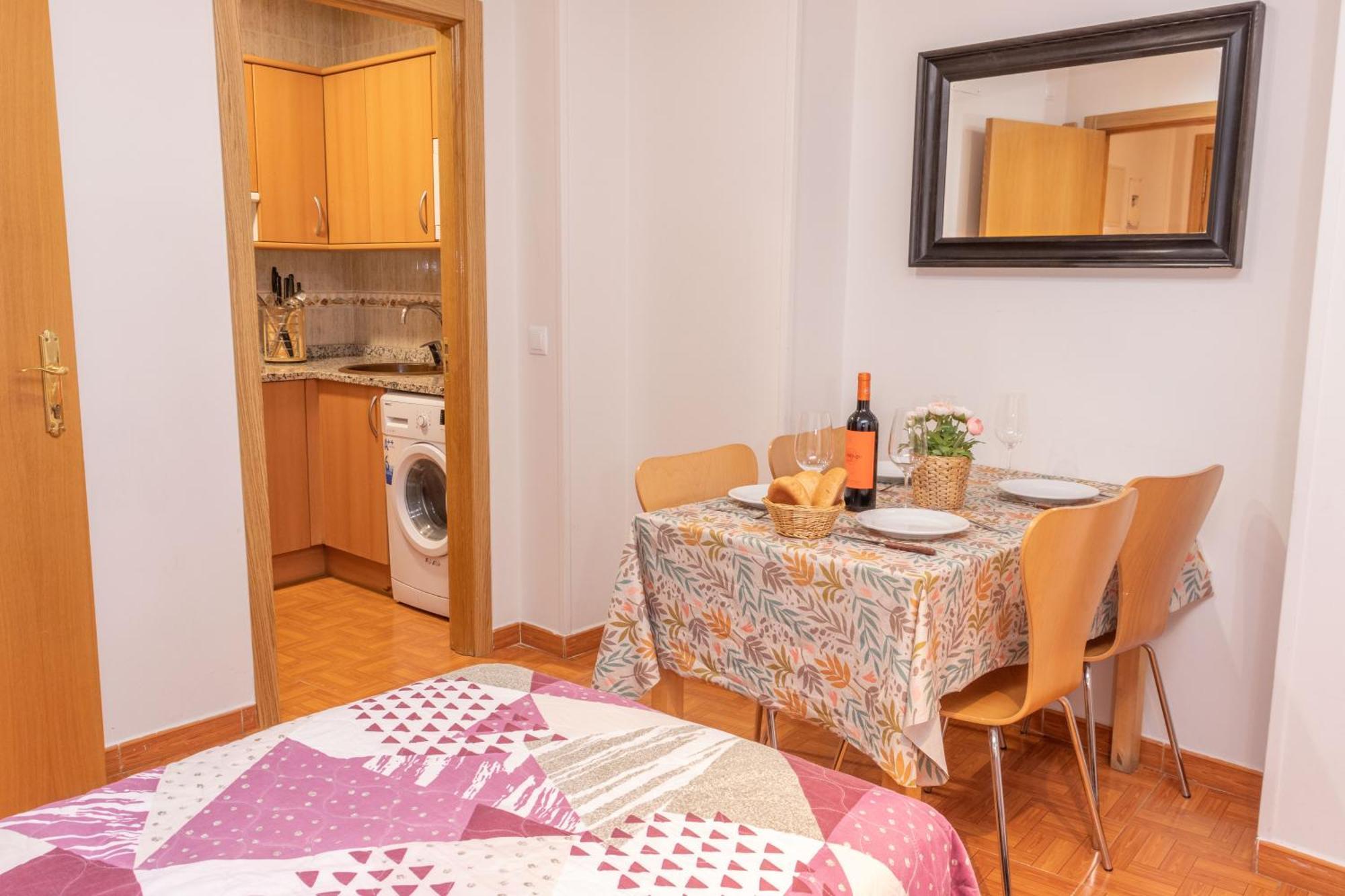 Apartamentos Madrid Exterior foto